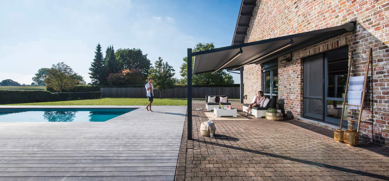 RENSON LAPURE PERGOLAMARKISE SLIDE Renson Lapure pergolamarkise