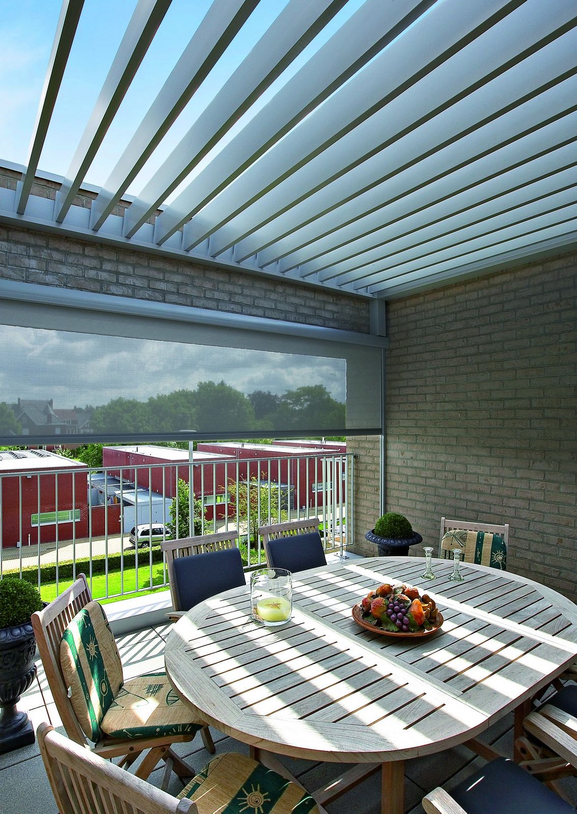 Overdækket altan med en Renson Aero pergola