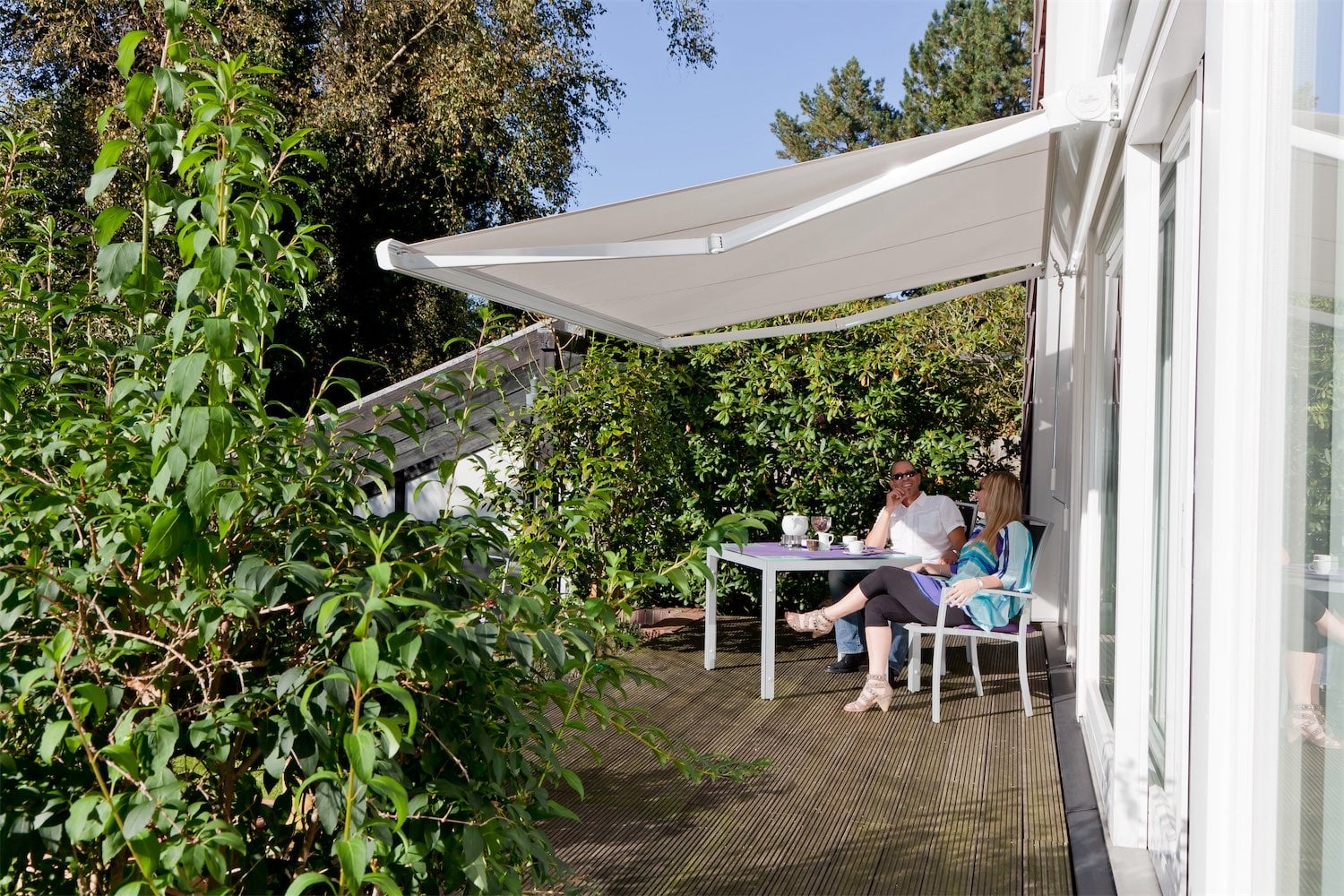 Prima C1 kompakt kassettemarkise 1 Kompakt kassettemarkise til terrasse eller butik