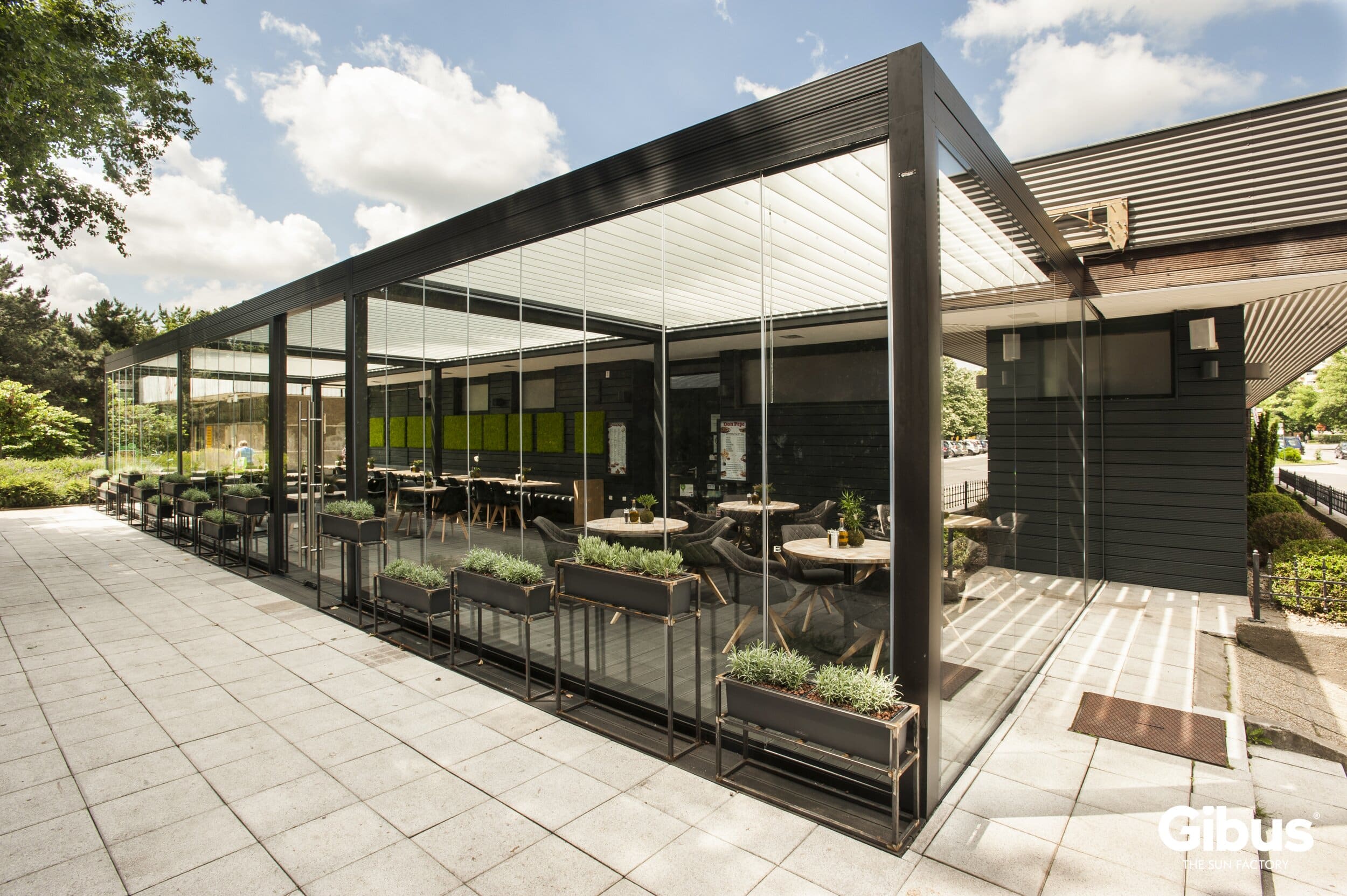 Twist pergola med lameller fra Gibus