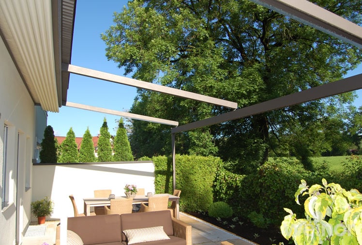 Pergola med tekstildug - tilstand 1 Weinor Pergotex med dugen helt rullet ind