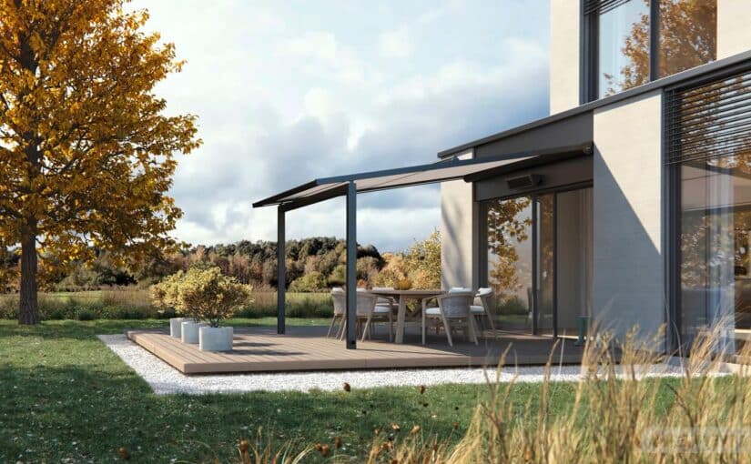 WAREMA Perea P60 med lys markisedug over en terrasse ved et moderne hus.